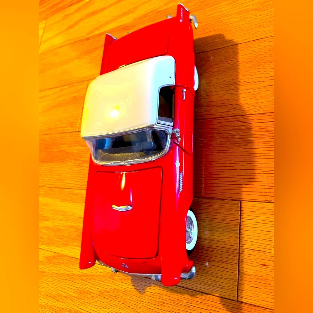 Collectible 1955 Ford Thunderbird Hard Top Roof Diecast Car Model scale 1/18